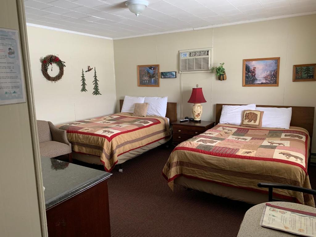 carrollmotel and cottages photo
