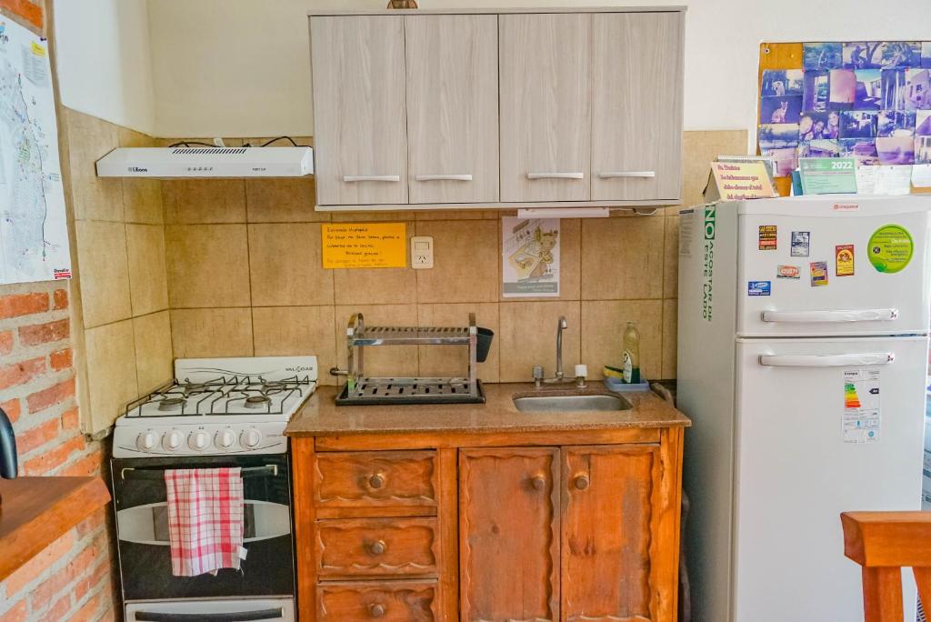 Kuchyň nebo kuchyňský kout v ubytování Posada Tinktinkie