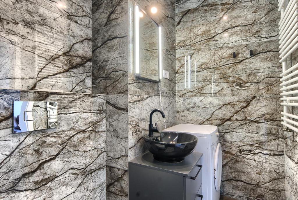 Kuchyňa alebo kuchynka v ubytovaní Wola Luxury Stay