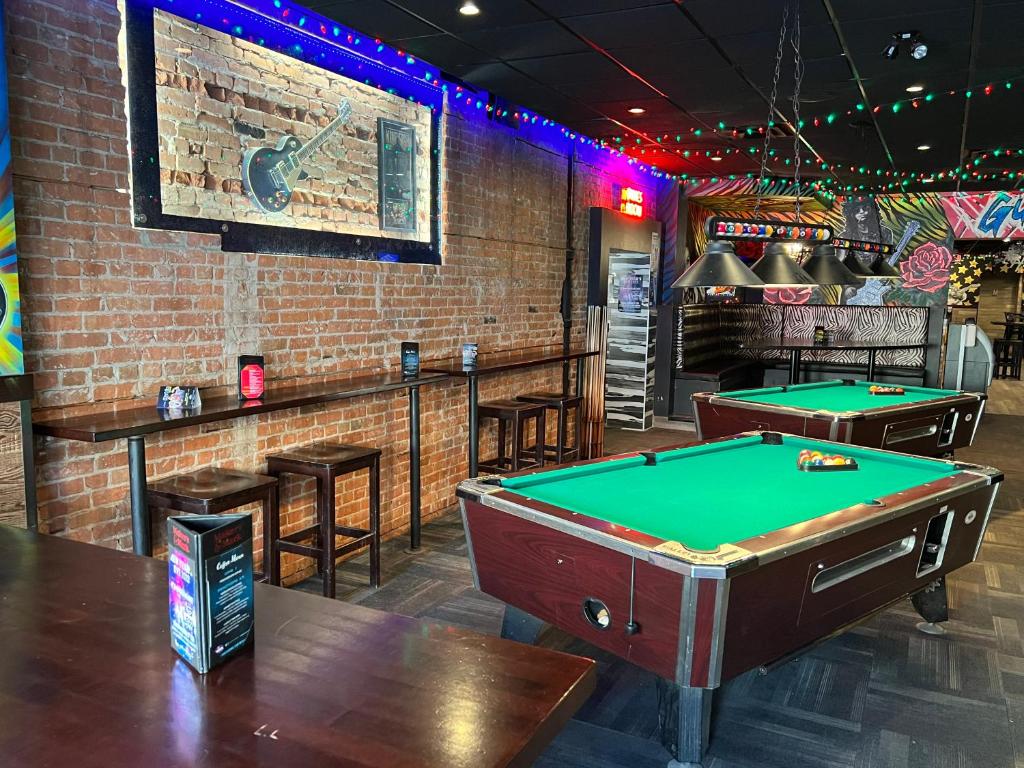 Commercial Hotel - Resim 16