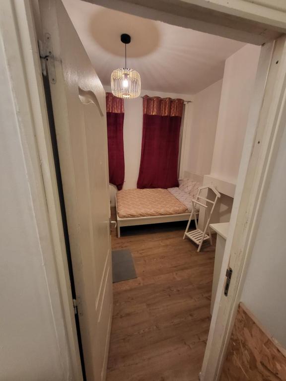 Postel nebo postele na pokoji v ubytování Calme studio
