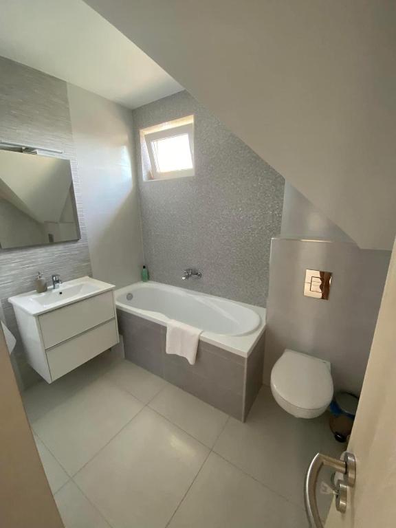 Jókai Apartmanház-Hajdúszoboszló - Appartement Met één Slaapkamer