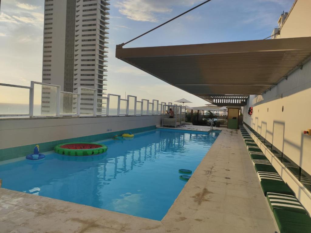 Bazén v ubytování Holiday Inn Express - Cartagena Bocagrande by IHG nebo v jeho okolí
