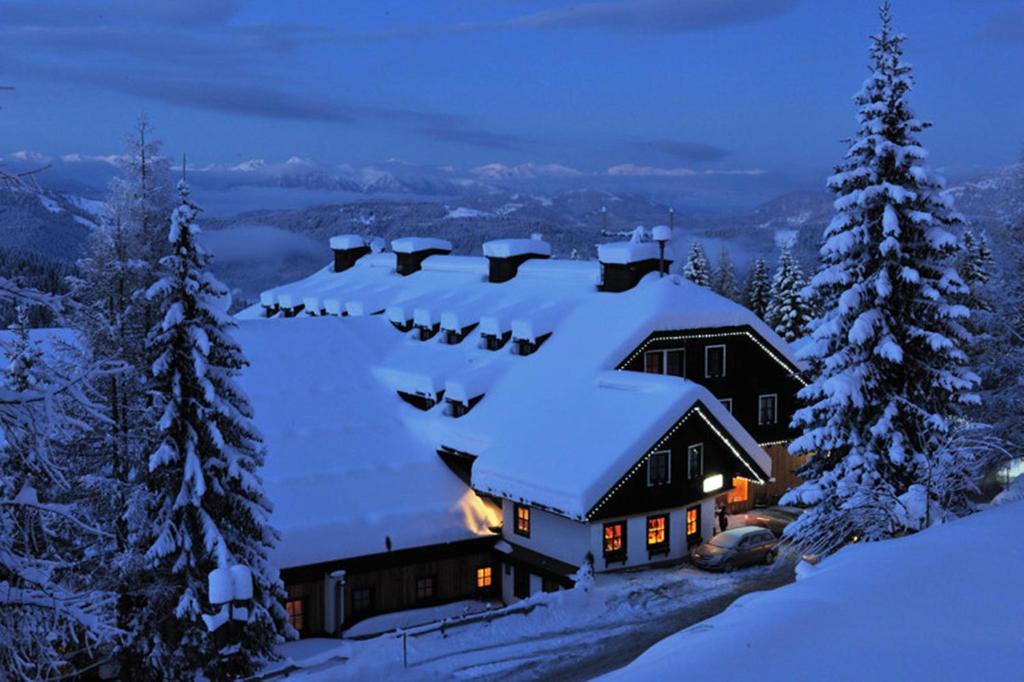 Alpenhotel Marcius v zimě