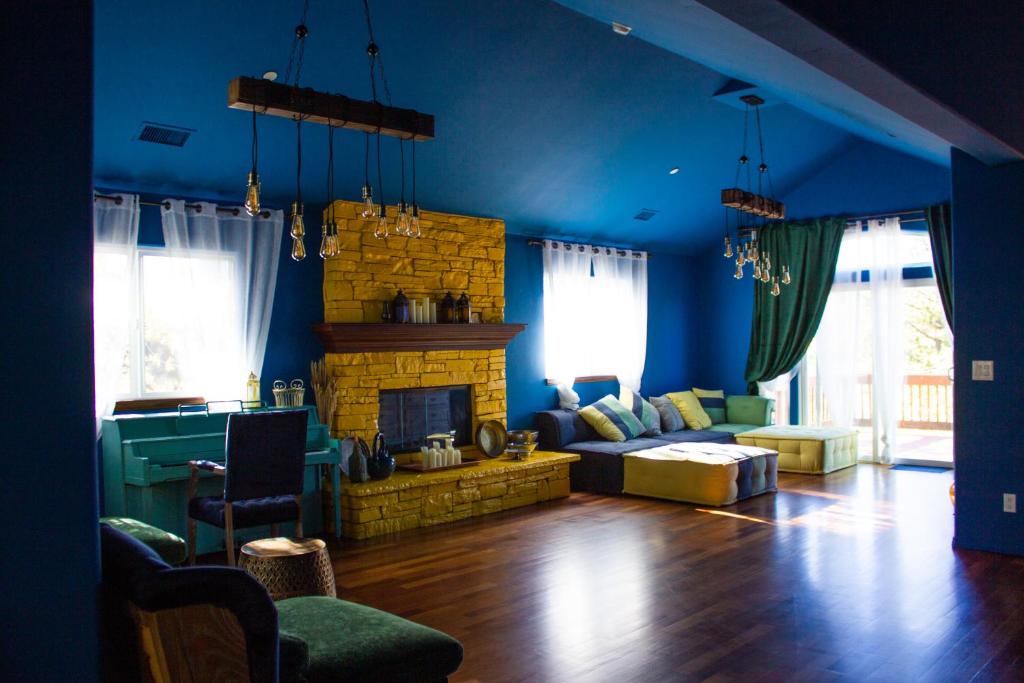 Indigo House