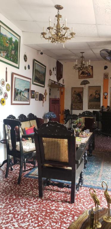 Mendoza’s GUEST HOUSE - Standard Doppelzimmer Mit Gemeinschaftsbad