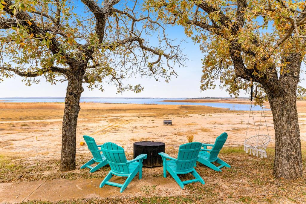 Lake Buchanan Living, (updated prices 2024)