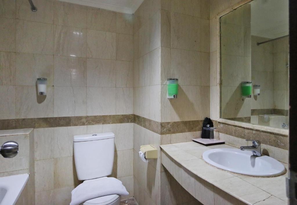 Koupelna v ubytování Hotel Kaisar