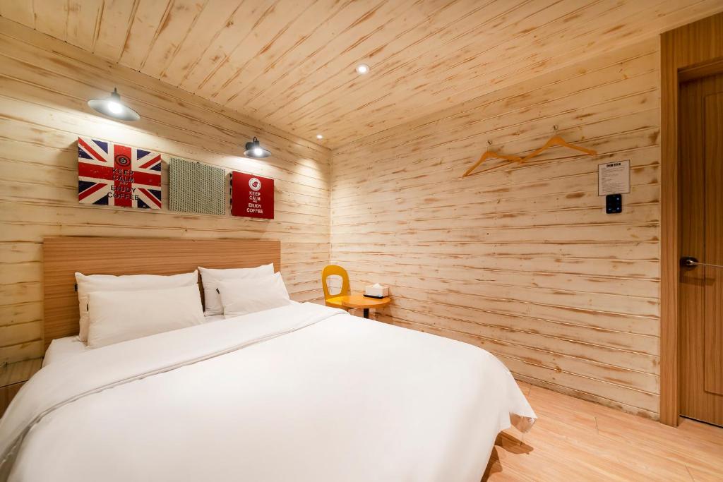 Postel nebo postele na pokoji v ubytování Laria Hotel