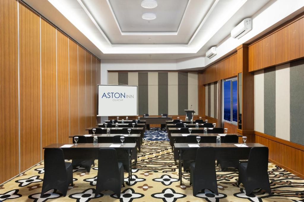 Konferenční prostory v ubytování Aston Inn Cilacap