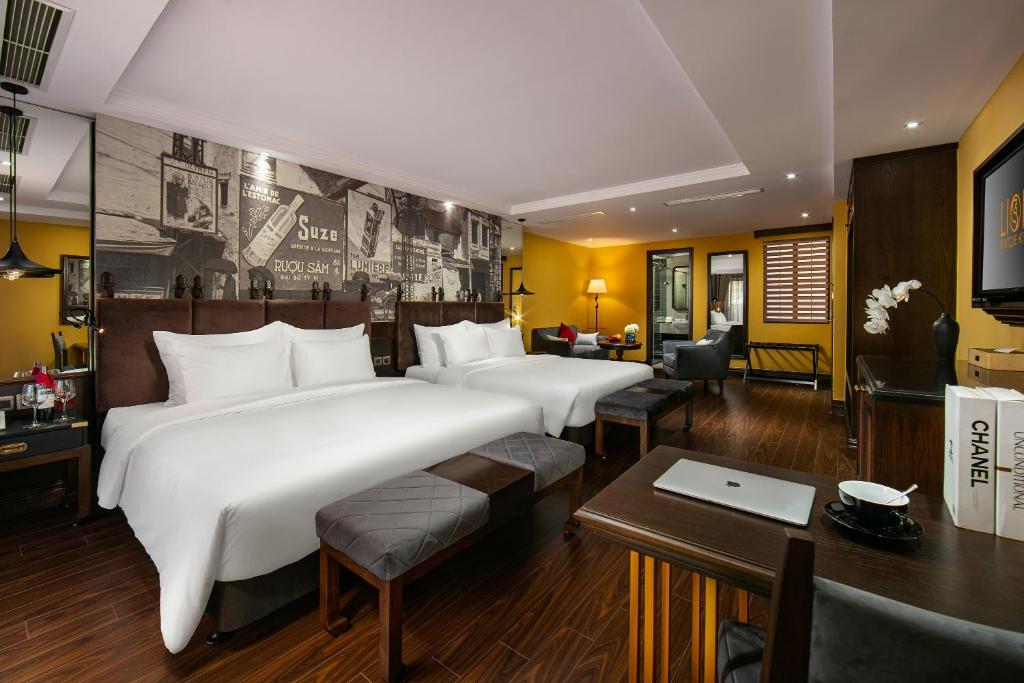 Suite Gia Đình Có Ban Công