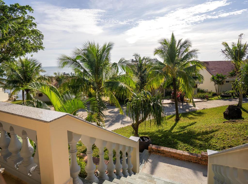 Sea Sense Resort - 8