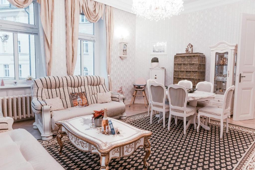 Posezení v ubytování Apartment Luxury Nostalgia
