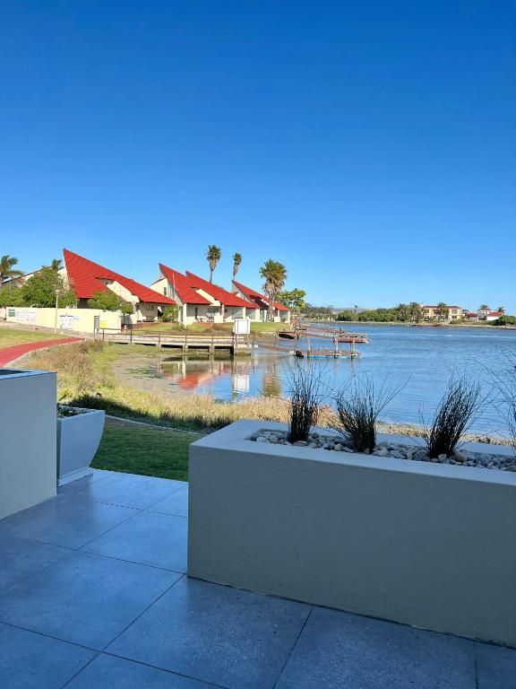 Port Owen Marina 17B, Velddrif (updated prices 2024)