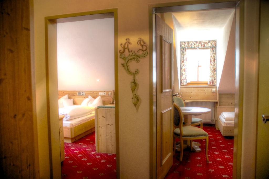 Hotel Hölzer Bräu by Lehmann Hotels - Habitación Familiar Con Baño