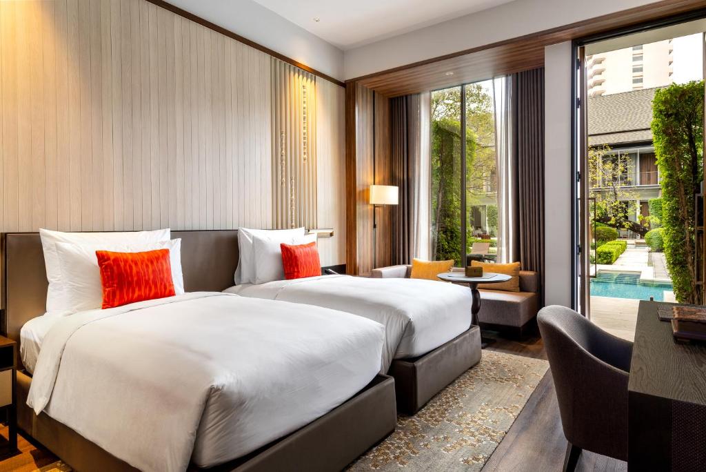 
Deluxe Twin Pool Access
