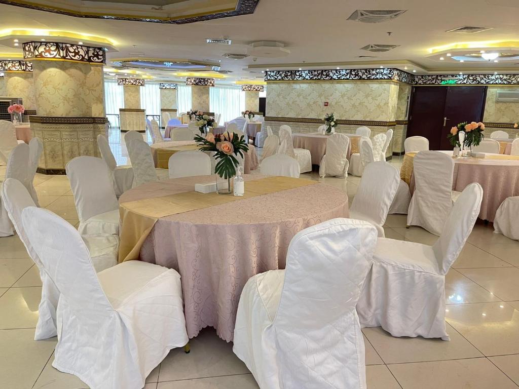 Crown Palace Hotel - Resim 33