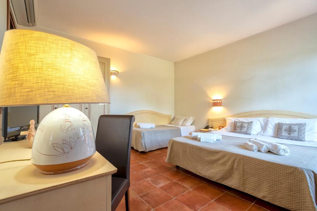 Alghero Resort Country Hotel & Spa - Habitación Triple De Lujo