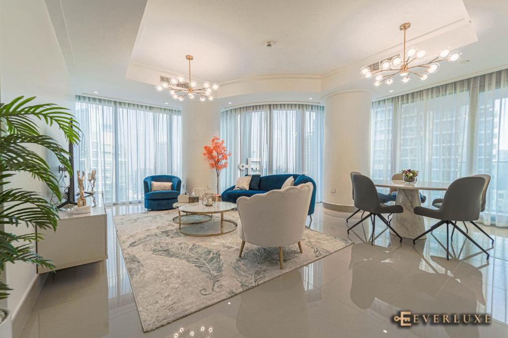 Luxurious 2-bedroom Apartment In The Heart Of The City