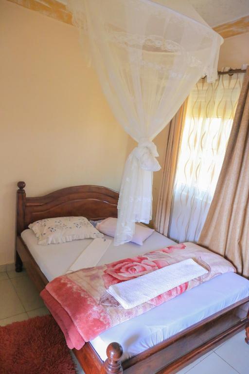 Gallery image of this property