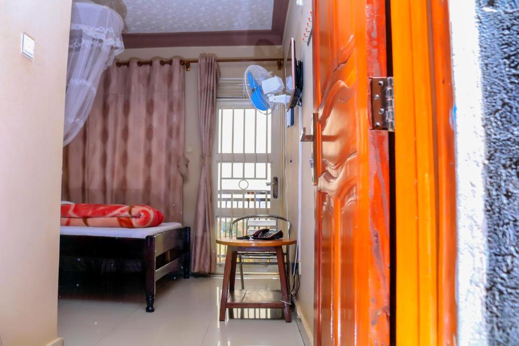 Gallery image of this property