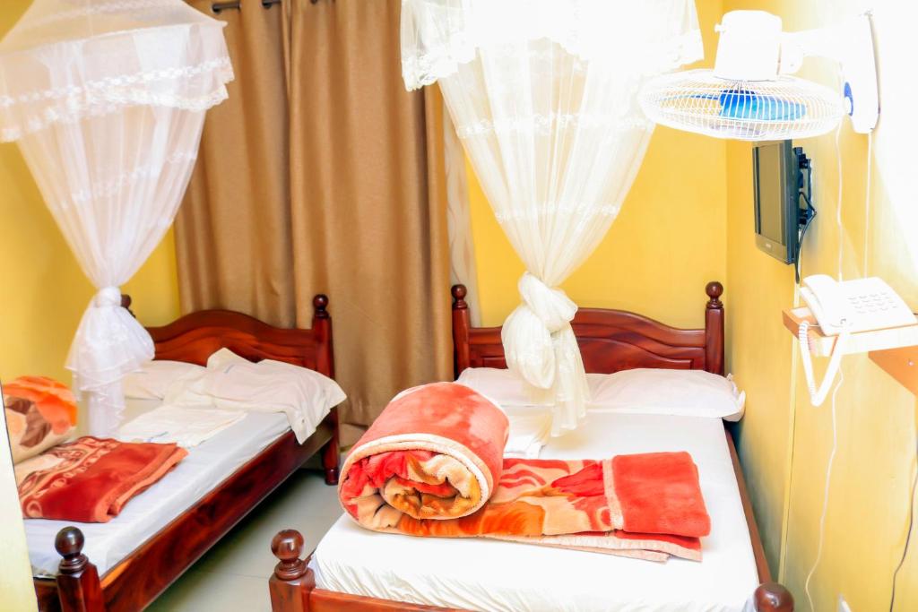 Gallery image of this property