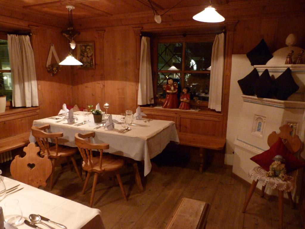 Restaurace v ubytování Chalet Ciasa Alexander