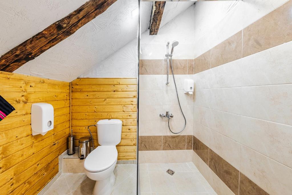 A bathroom at Sofia Folklore Life Apartment