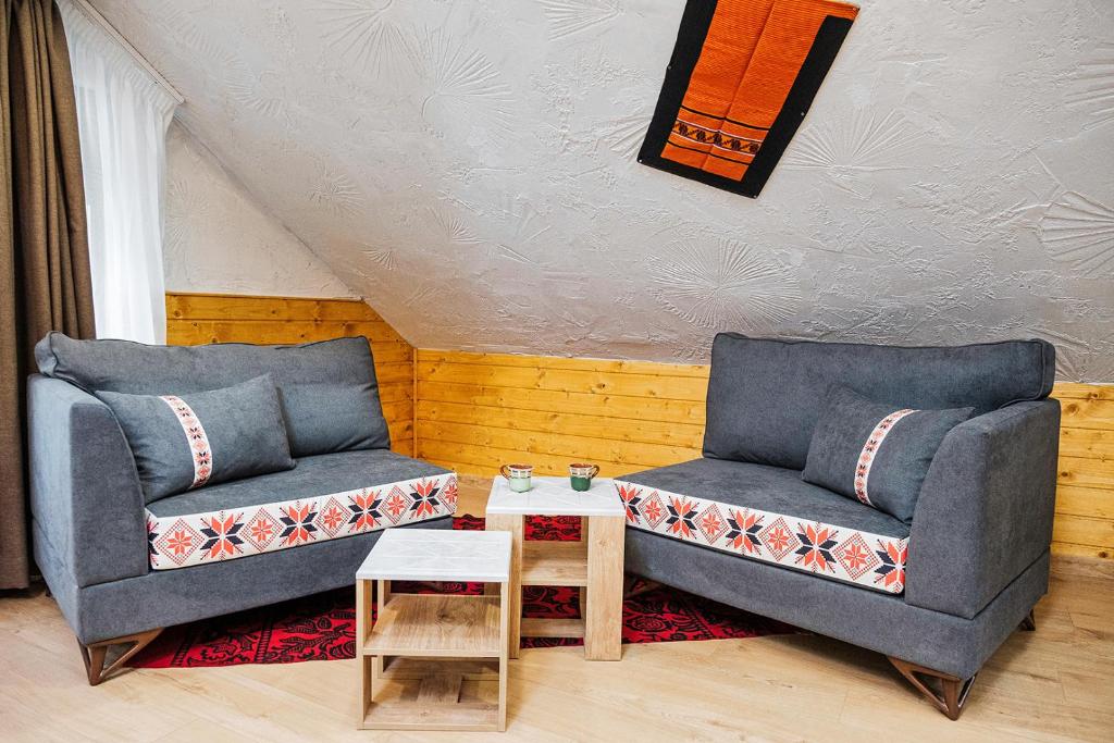 A seating area at Sofia Folklore Life Apartment