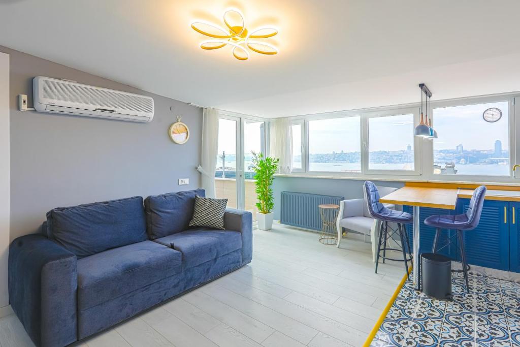 Vibrant Flat 500 m to Uskudar Ferry Station, Istanbul Updated 2023 Prices