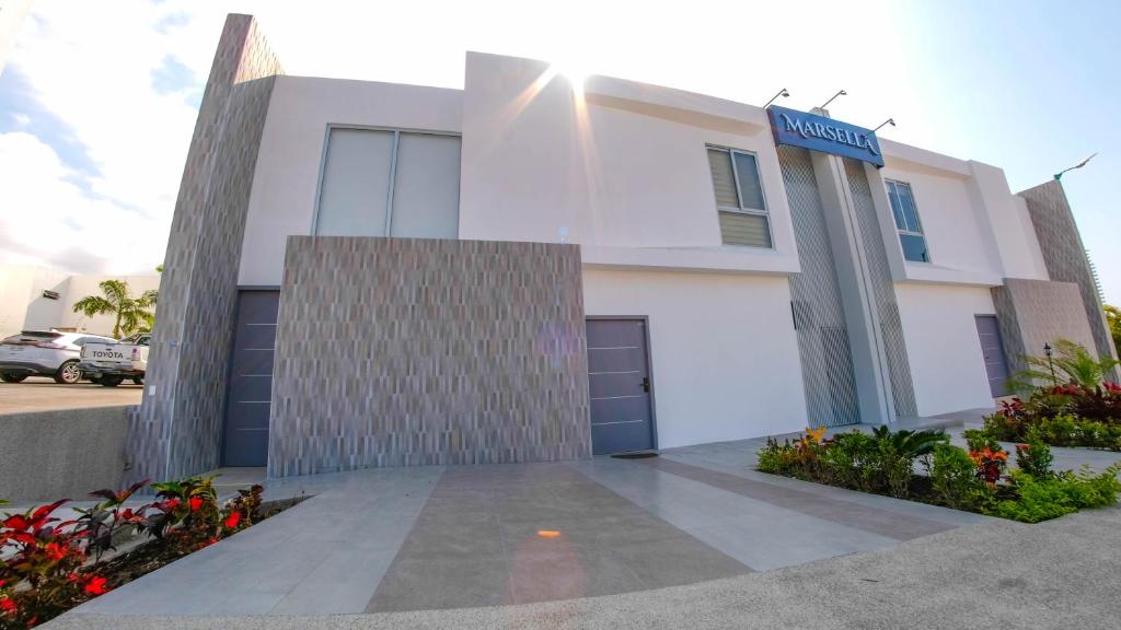 Beautiful LOFT in front of Wyndham Hotel