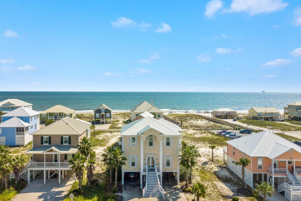 Whispering Palms Beach House, Gulf Shores - Updated 2023 Prices - Whispering Shores Homes