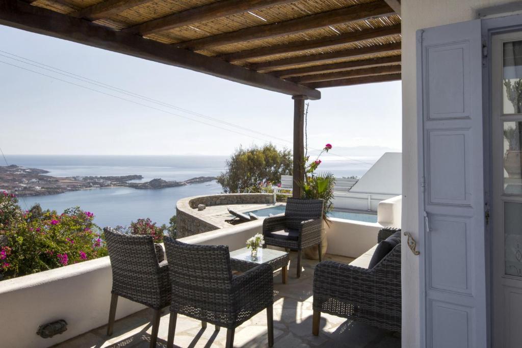 Elegant 8 person pool villa, spectacular views Mykonos photo 2