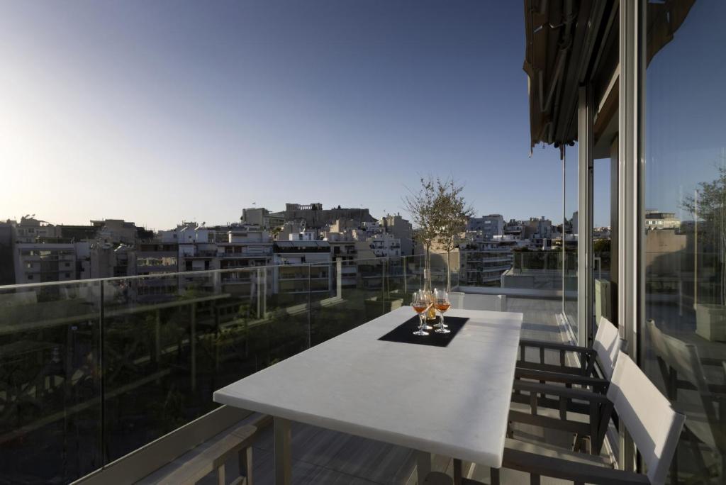 Balkón alebo terasa v ubytovaní Über Lux 2 BR New Penthouse with Acropolis View