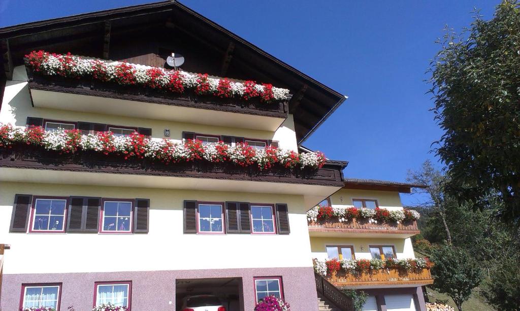 Balkón nebo terasa v ubytování Ferienhaus Ramsbacher
