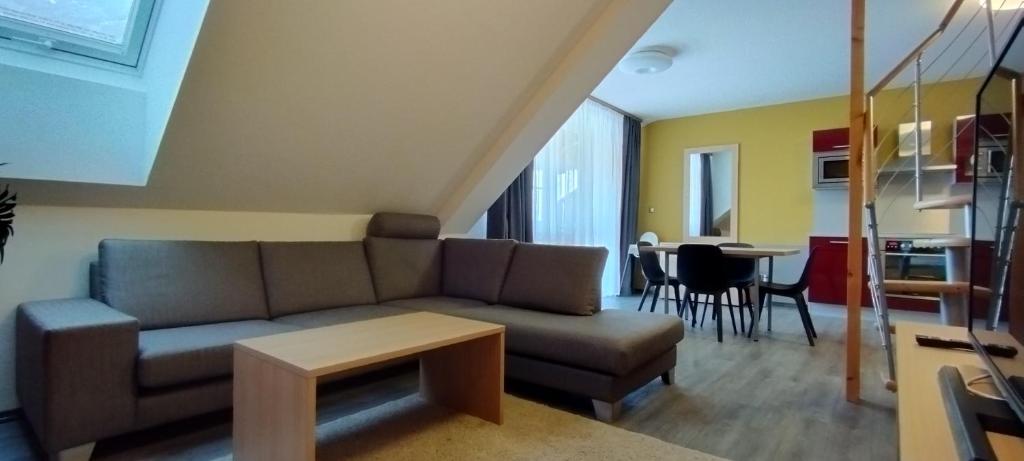 Posedenie v ubytovaní JBX Resort Hotel Albatros