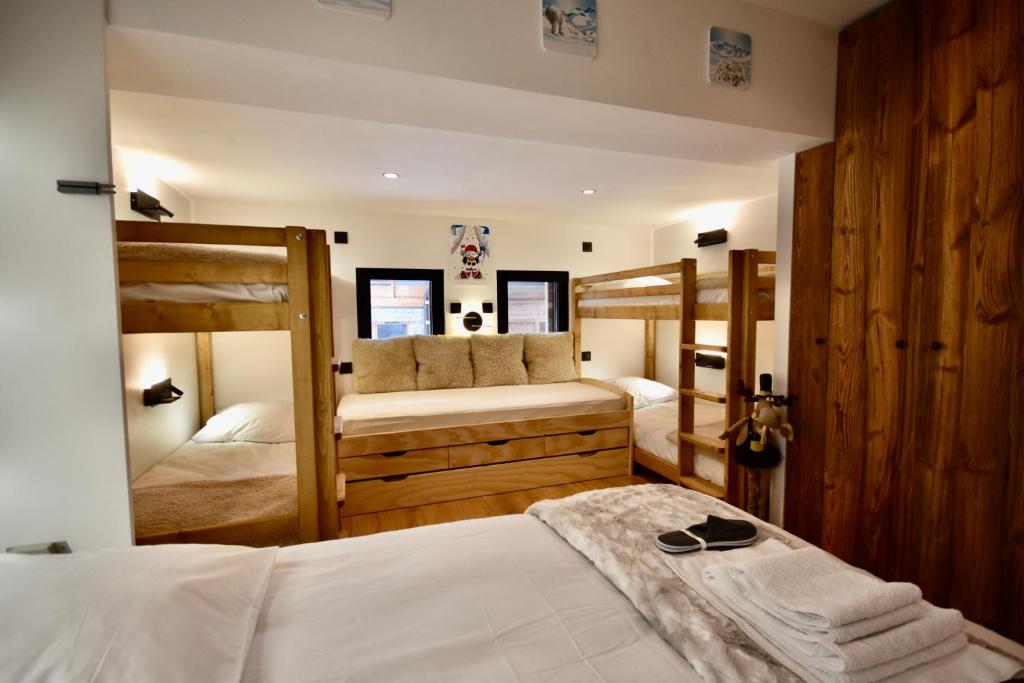 Fotografia z galérie ubytovania Chalet de luxe avec magnifique vue à Courchevel, 5 chambres, 15 pers v destinácii Courchevel