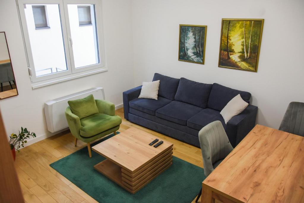 Posezení v ubytování Apartment Barcelona Zemun Belgrade