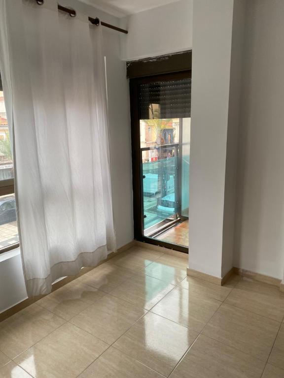 Bazén v ubytování Apartamentos Wei nebo v jeho okolí