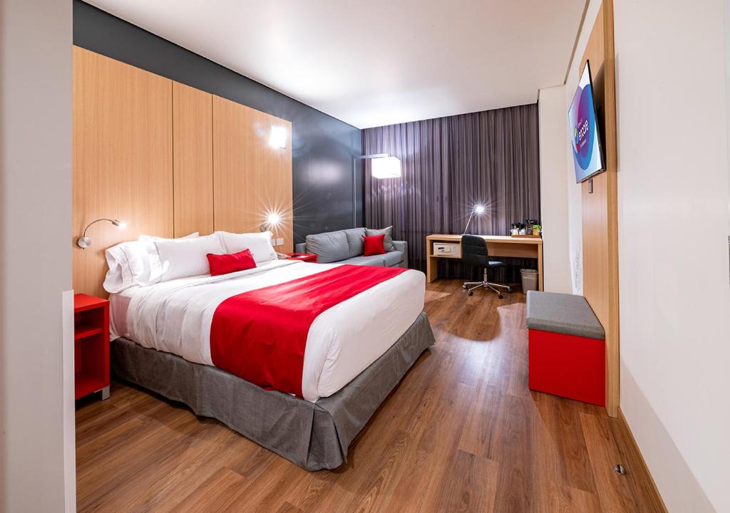 Ramada Encore by Wyndham Guadalajara Aeropuerto - Quarto Queen - Não Fumador