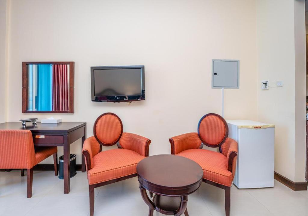 Studio Deira naif, Dubai (updated prices 2024)