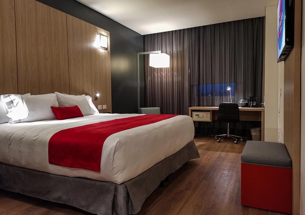Ramada Encore by Wyndham Guadalajara Aeropuerto - Quarto King - Não Fumador