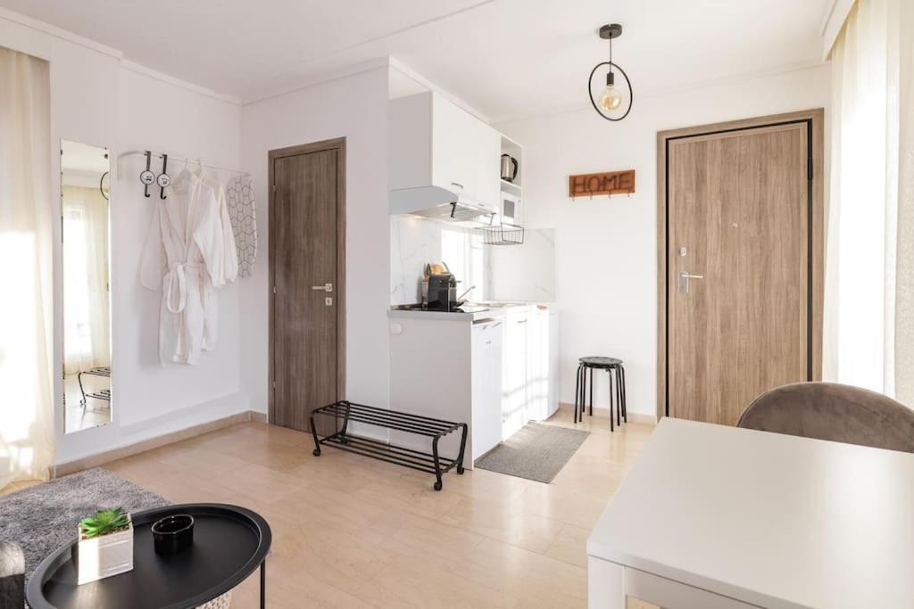 Kuchyň nebo kuchyňský kout v ubytování Sea View Sunset Penthouse