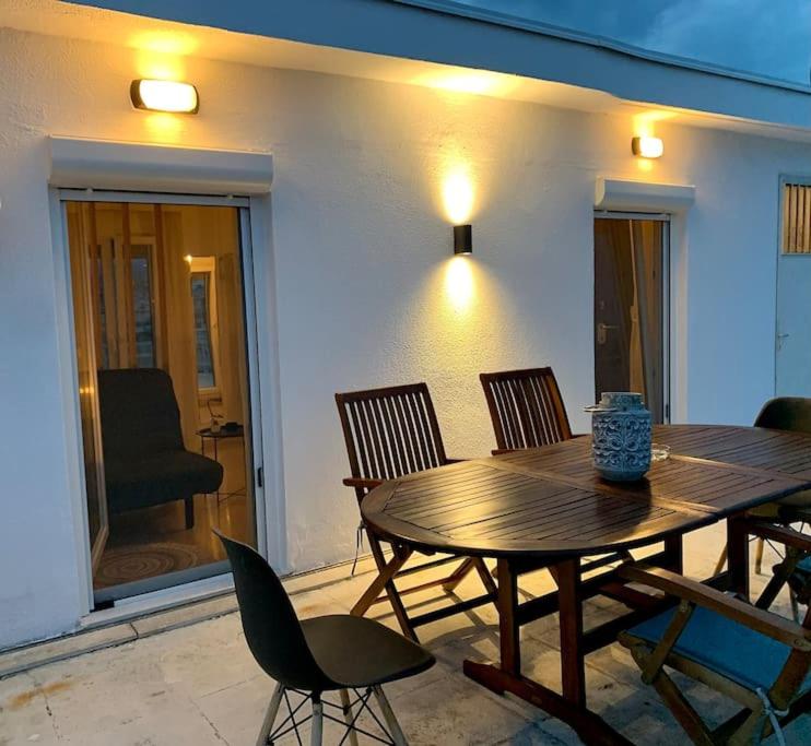 Posezení v ubytování Sea View Sunset Penthouse