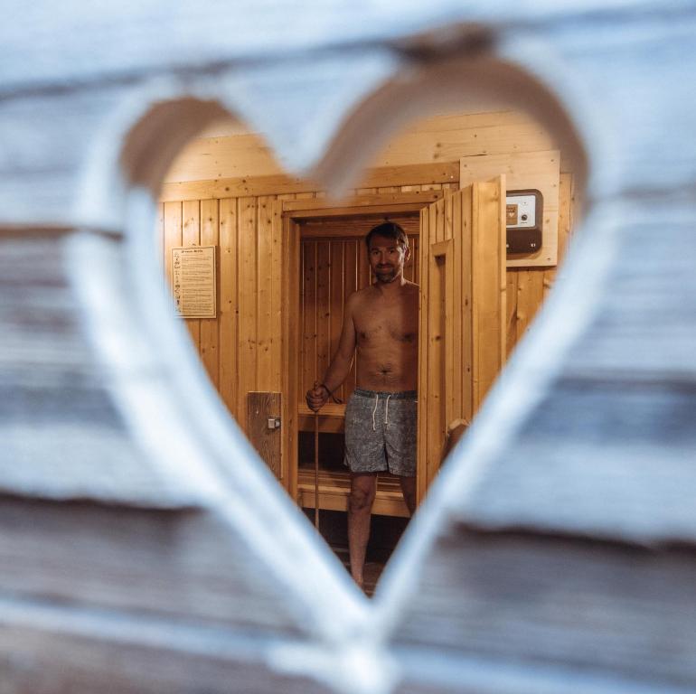 Tom's Jägerlodge vendégei
