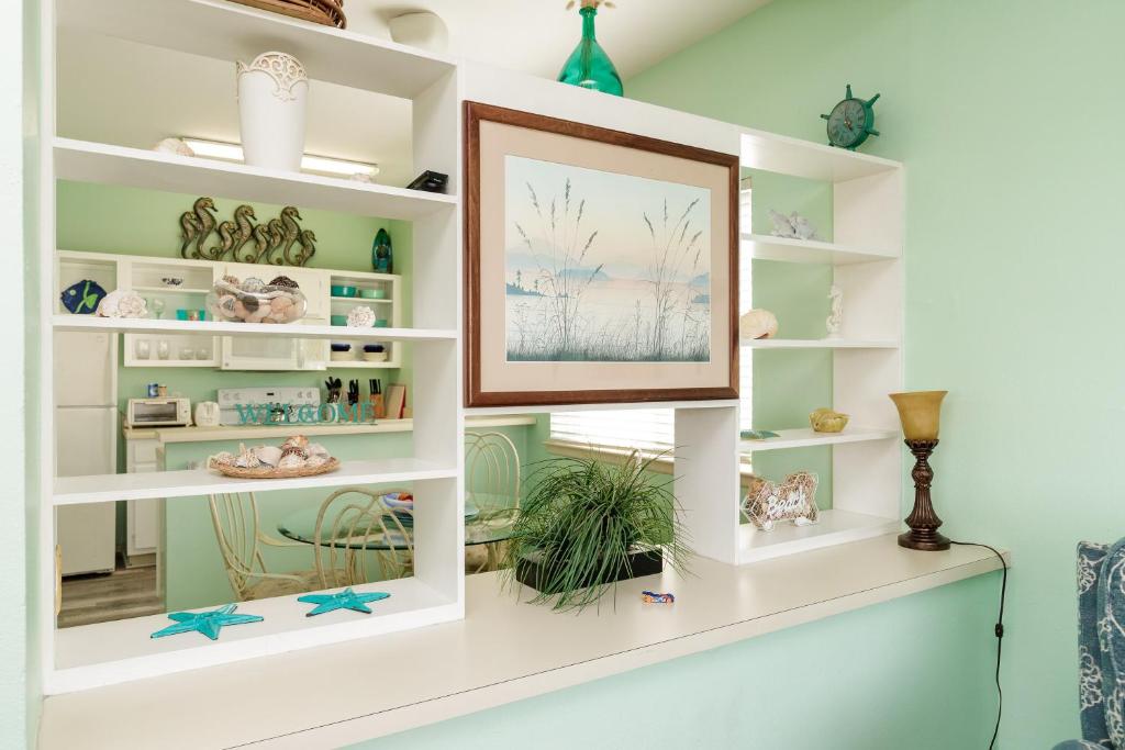 Fotografie z fotogalerie ubytování Affordable family condo -walking distance to beach by Mustang Island, Sleeps Four, 2025 Traveler Award v destinaci Padre Island