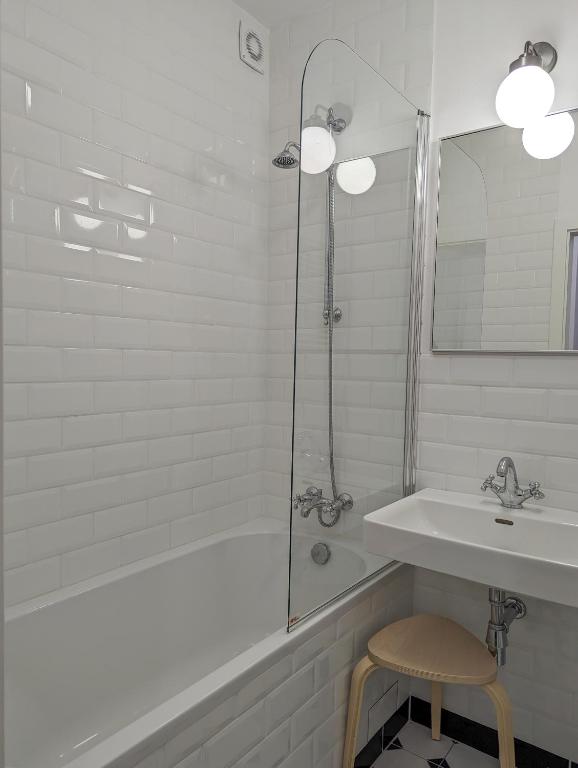 Koupelna v ubytování Apartmán VEJPRTY- Apartment WEIPERT