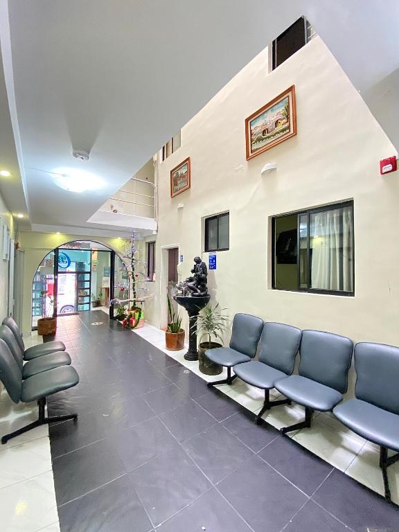 Fitness centrum a/nebo fitness zařízení v ubytování Hostal Brilliant