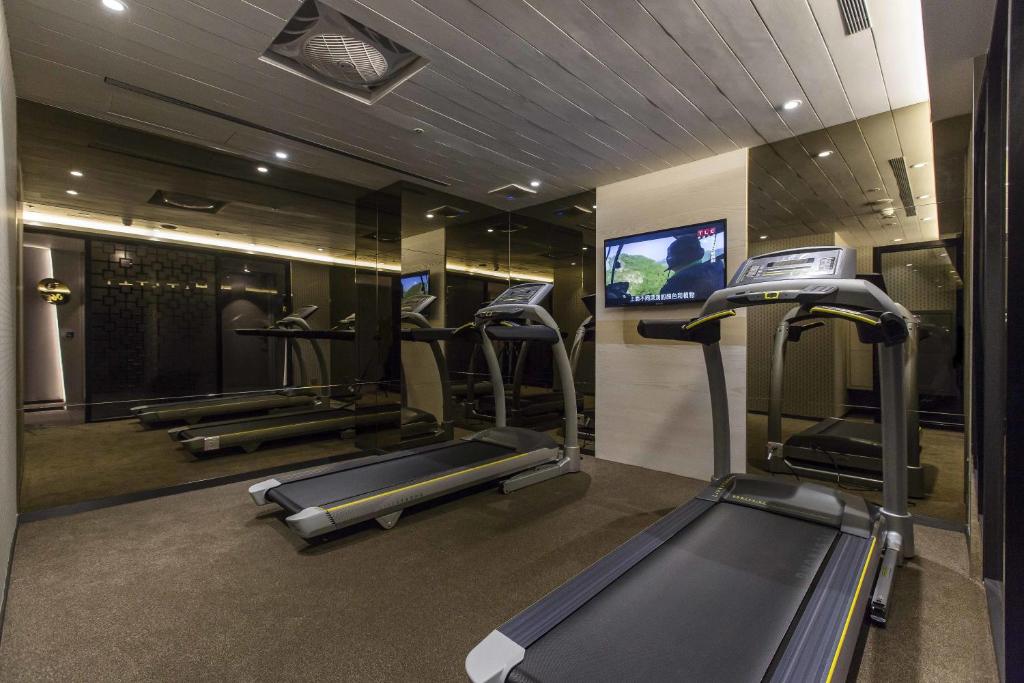 Fitness centrum a/nebo fitness zařízení v ubytování The Cloud Hotel