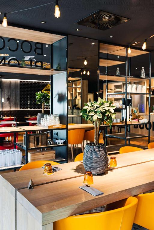Restaurace v ubytování Park Inn by Radisson Stuttgart